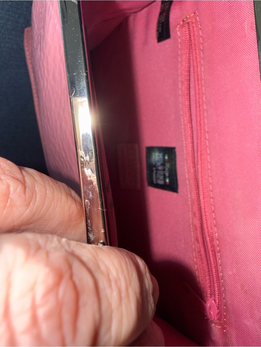 Wilsons Leather Pink Leather Shoulder Bag - Picture 7 of 8